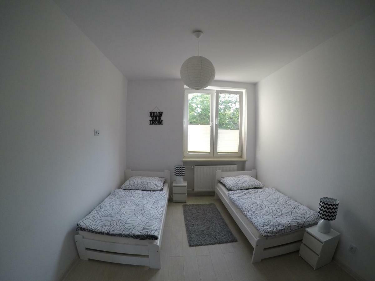 Nowoczesny Apartament III Al. Nmp 쳉스토호바 외부 사진