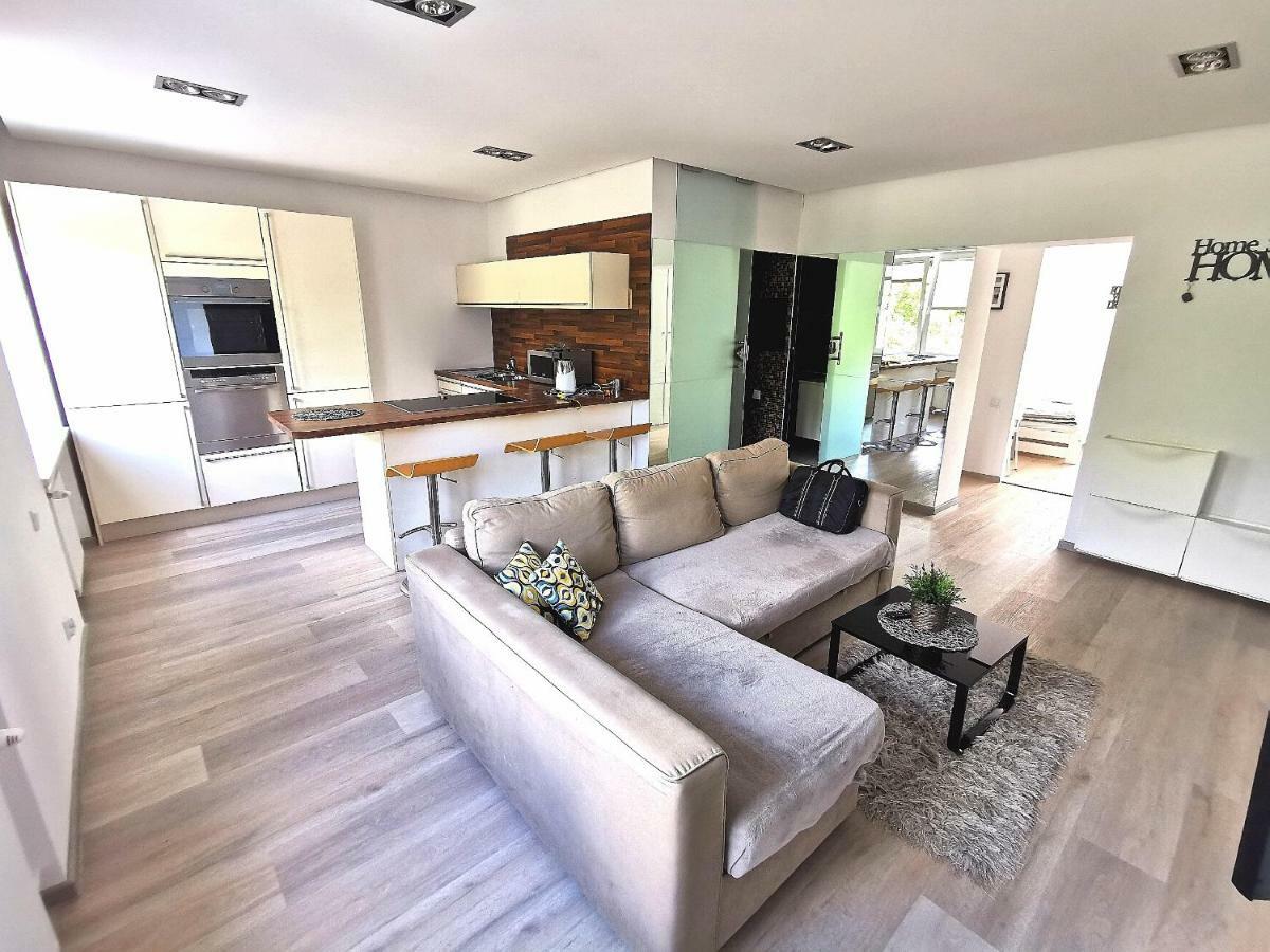Nowoczesny Apartament III Al. Nmp 쳉스토호바 외부 사진