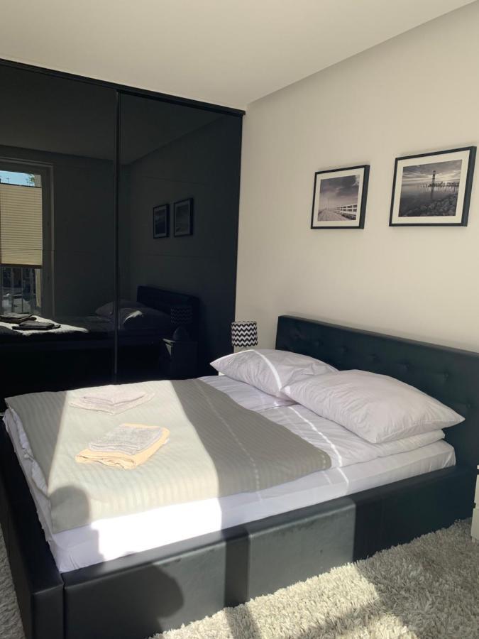Nowoczesny Apartament III Al. Nmp 쳉스토호바 외부 사진