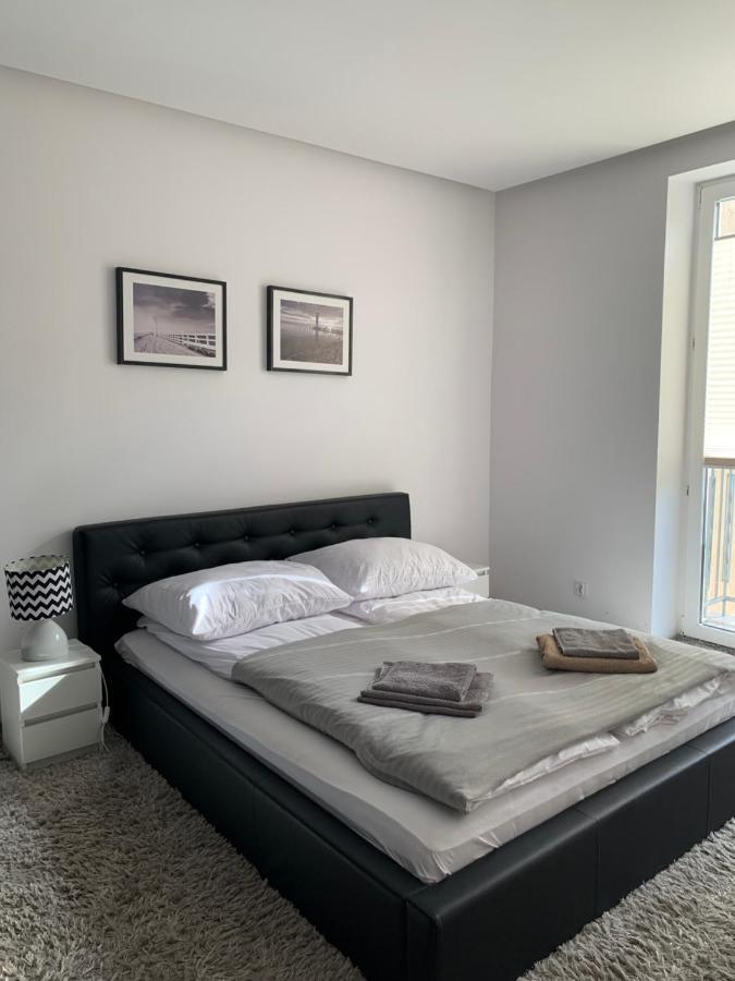 Nowoczesny Apartament III Al. Nmp 쳉스토호바 외부 사진